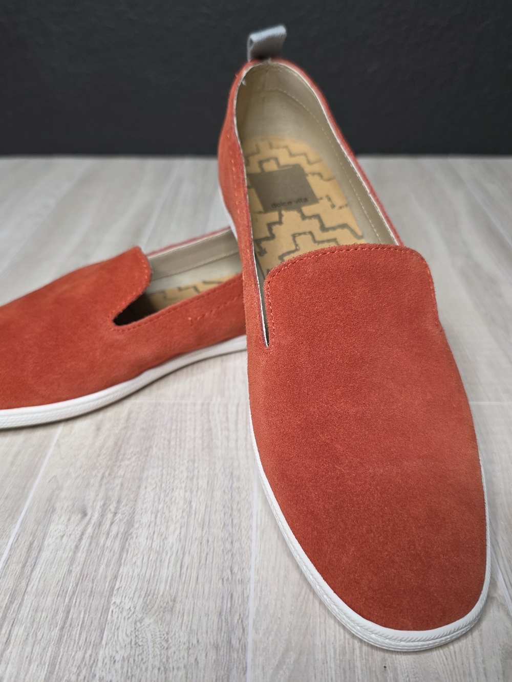Dolce Vita Burnt Orange Suede Slip-on Loafer Flats NWOT Sz 8